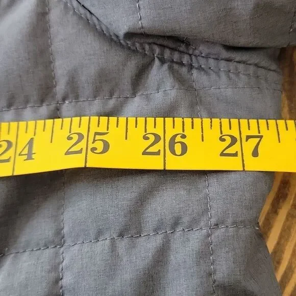 Eddie Bauer. Men's Charcoal Quilted Shirt Jacket. Size 2XL - Picture 4 of 7